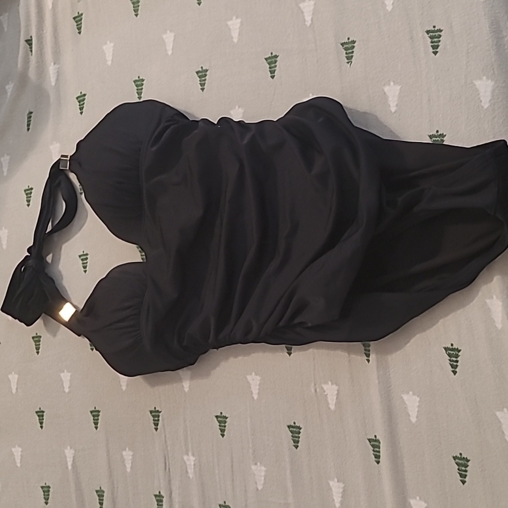 EUC VS ONE PIECE BATHING SUIT